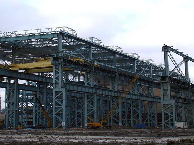 Steel structure of shipyard in Britain(in Mar 2007)